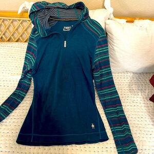 Smartwool Merino Wool Layer Hoodie. Size Medium
